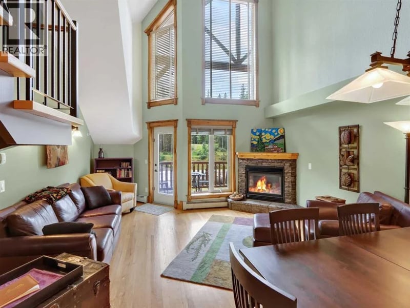 155 Crossbow Place, Canmore, Alberta, T1W3H6, Canmore, Alberta — photo 1 of 5