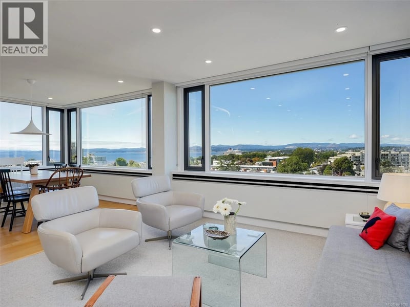 #704 139 Clarence Street, Victoria, British Columbia, V8V2J1, Victoria, British Columbia — photo 1 of 5