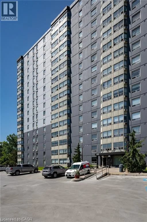 #1007 45 POND MILLS Road, London, Ontario, N5Z4W5, London, Ontario — photo 1 of 5