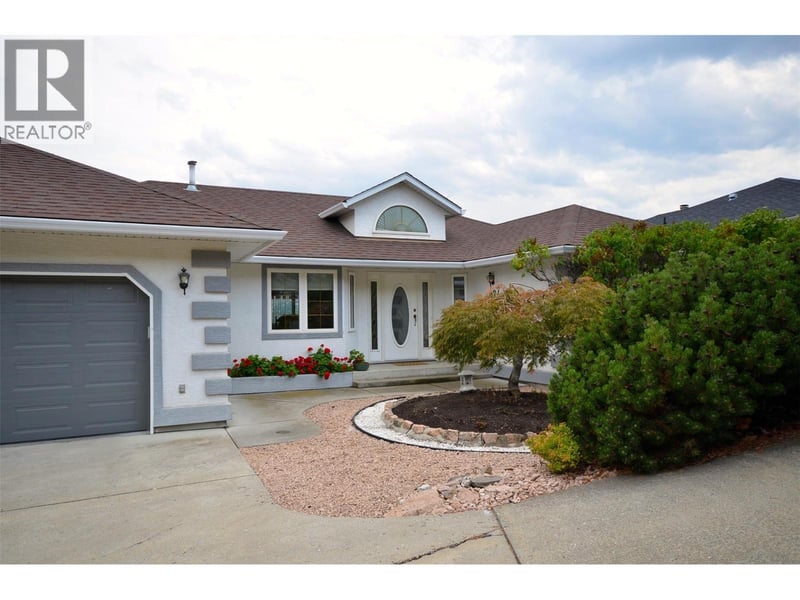 7927 Stoneridge Drive, Coldstream, British Columbia, V1B2T7, Coldstream, British Columbia — photo 1 of 5