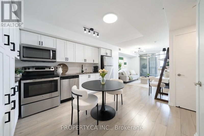 #1201 830 Lawrence Avenue, Toronto (Yorkdale-Glen Park), Ontario, M6A0A2, Toronto (Yorkdale-Glen Park), Ontario — photo 1 of 5