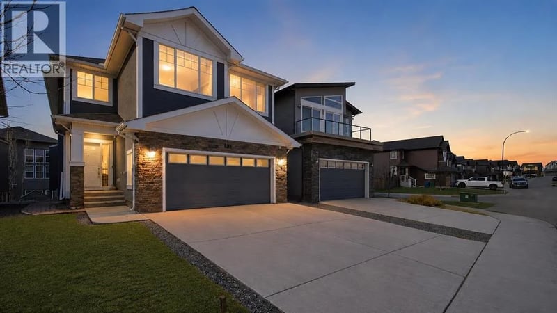 101 Evansborough Green Northwest, Calgary, Alberta, T3P0M8, Calgary, Alberta — photo 1 of 5