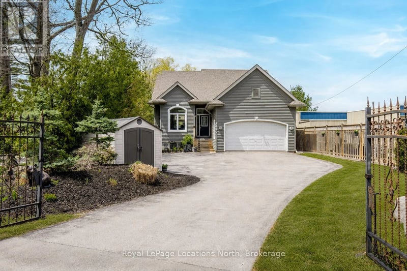 1094 RIVER Road West, Wasaga Beach, Ontario, L9Z2W7, Wasaga Beach, Ontario — photo 1 of 5