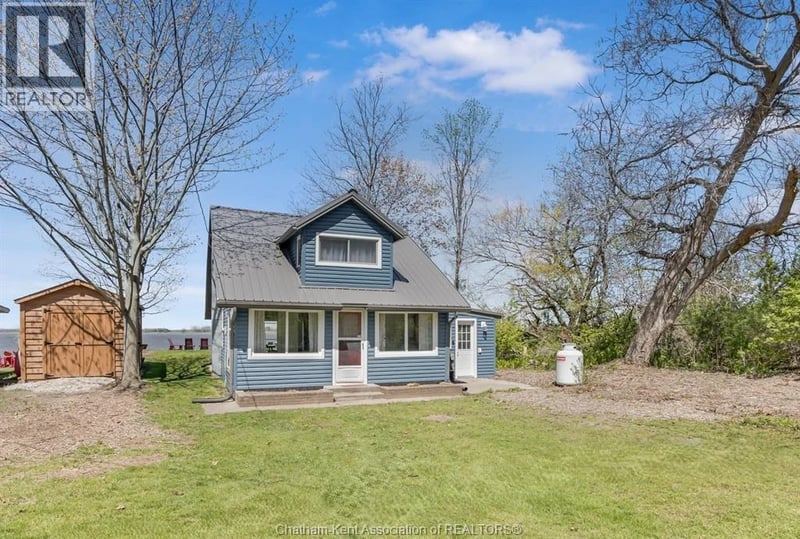 17998 Rondeau Road, Rondeau Park, Ontario, N0P1X0, Rondeau Park, Ontario — photo 1 of 5
