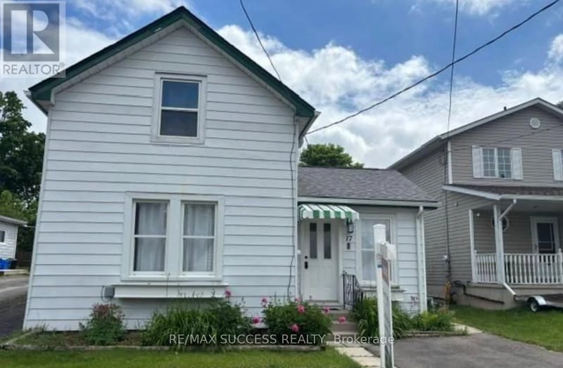 17 Dover Street, Woodstock (Woodstock - South), Ontario, N4S3L7, Woodstock (Woodstock - South), Ontario — photo 1 of 5