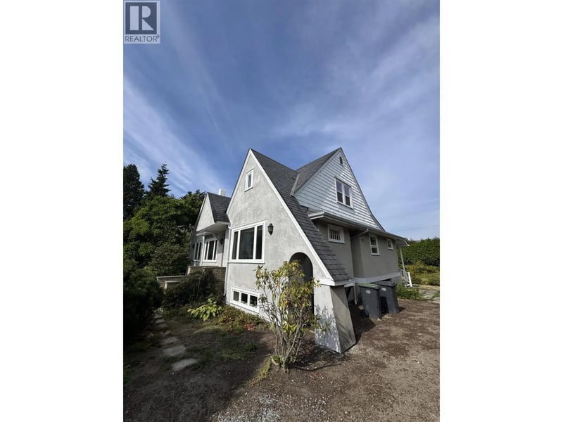 1758B WESTERN Parkway, Vancouver, British Columbia, V6T1V3, Vancouver, British Columbia — photo 1 of 5