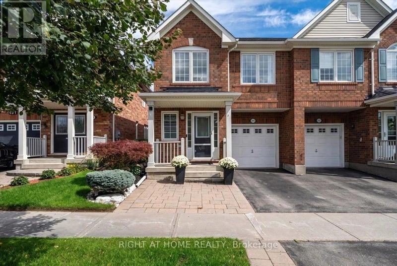 235 Weldon Road, Whitchurch-Stouffville (Stouffville), Ontario, L4A0A4, Whitchurch-Stouffville (Stouffville), Ontario — photo 1 of 5