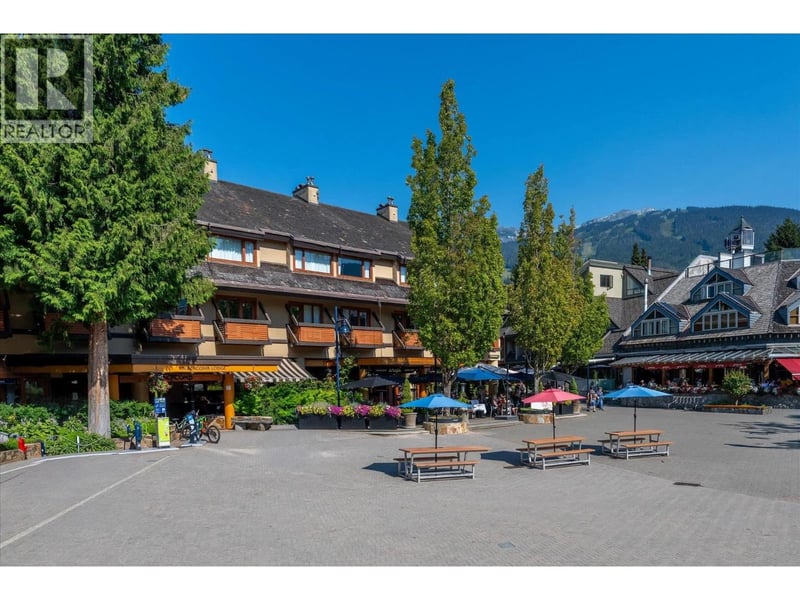 #216 4220 GATEWAY Drive, Whistler, British Columbia, V8E0Z7, Whistler, British Columbia — photo 1 of 5