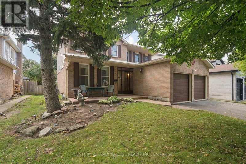 3074 Tours Road, Mississauga (Meadowvale), Ontario, L5N3J2, Mississauga (Meadowvale), Ontario — photo 1 of 5