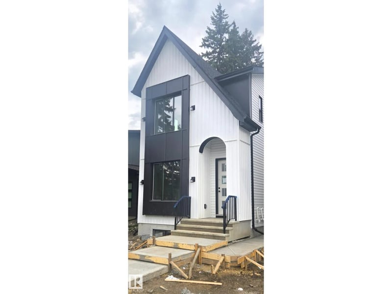 14610 85 AV NW, Edmonton, Alberta, T5R3Z4, Edmonton, Alberta — photo 1 of 4