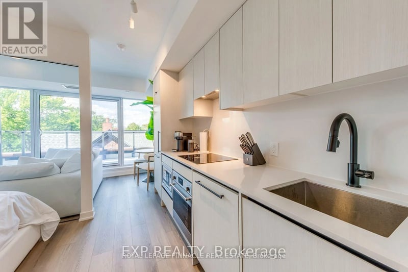 #415 5 Lakeview Avenue, Toronto (Trinity-Bellwoods), Ontario, M6J0H3, Toronto (Trinity-Bellwoods), Ontario — photo 1 of 5