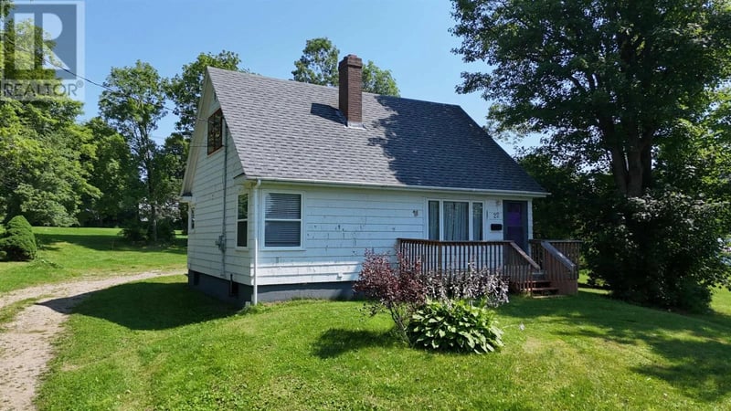 22 Archibald Street, Sydney Mines, Nova Scotia, B1V2Y5, Sydney Mines, Nova Scotia — photo 1 of 5