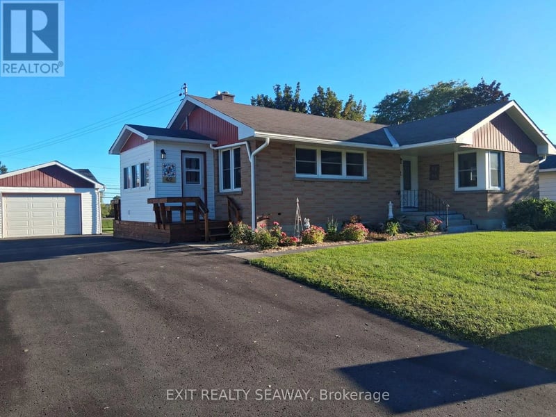 42 Santa Cruz Drive, South Stormont, Ontario, K0C1M0, South Stormont, Ontario — photo 1 of 5