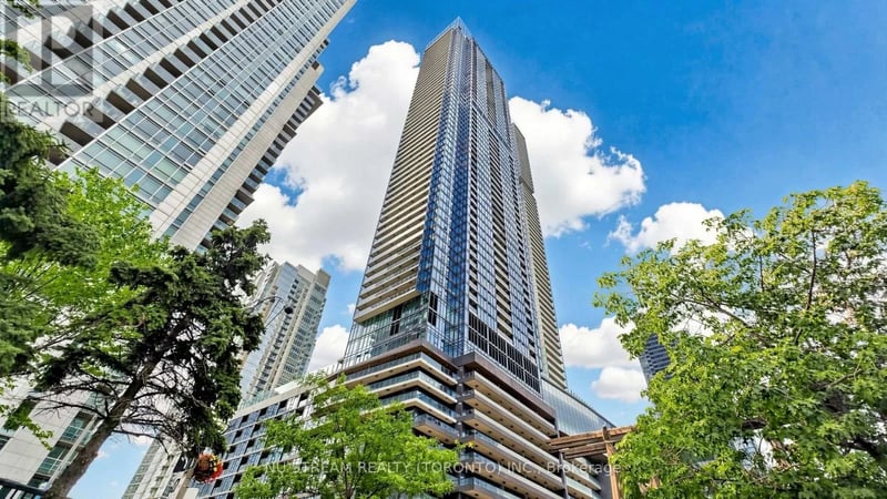 #4805 3 Concord Cityplace Way, Toronto (Waterfront Communities), Ontario, M5V0X4, Toronto (Waterfront Communities), Ontario — photo 1 of 5