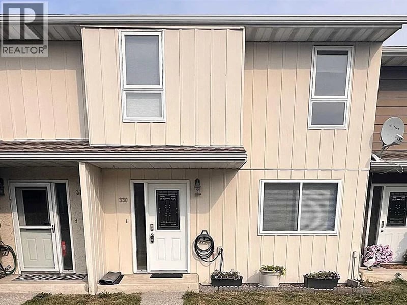 457 Collinge Road, Hinton, Alberta, T7V1K8, Hinton, Alberta — photo 1 of 5