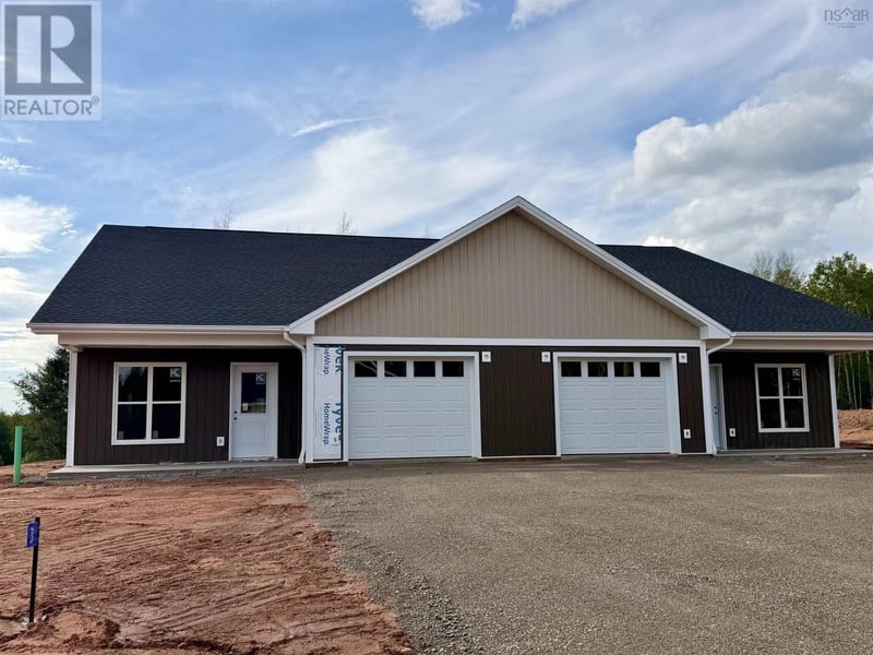 33 LONGVIEW Drive, North River, Nova Scotia, B6L6L3, North River, Nova Scotia — photo 1 of 5