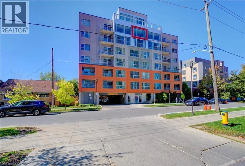 #102 321 SPRUCE Street, Waterloo, Ontario, N2L0G4, Waterloo, Ontario — photo 1 of 5