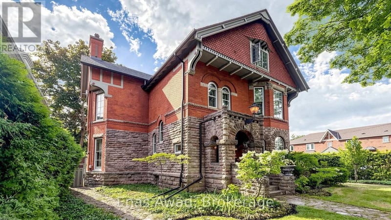 97 Glengrove Avenue West, Toronto (Lawrence Park South), Ontario, M4R1N8, Toronto (Lawrence Park South), Ontario — photo 1 of 5