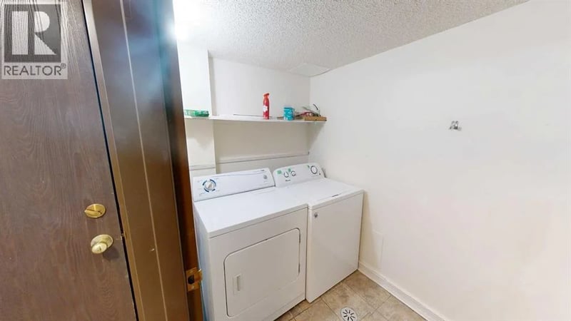 401 Columbia Boulevard West, Lethbridge, Alberta, T1K5R8, Lethbridge, Alberta — photo 1 of 5