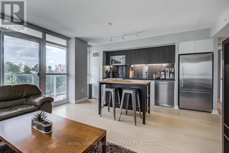 #318 75 Queens Wharf Road, Toronto (Waterfront Communities), Ontario, M5V0J8, Toronto (Waterfront Communities), Ontario — photo 1 of 5