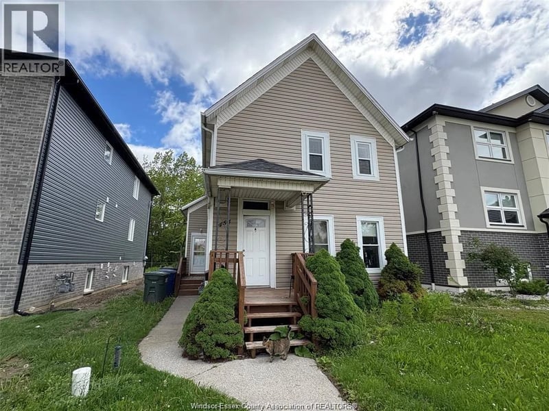 454 CRAWFORD, Windsor, Ontario, N9A5C4, Windsor, Ontario — photo 1 of 5