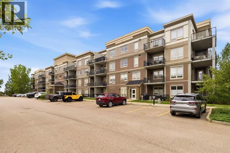 204 Sparrow Hawk Drive, Fort McMurray, Alberta, T9K0P1, Fort McMurray, Alberta — photo 1 of 5