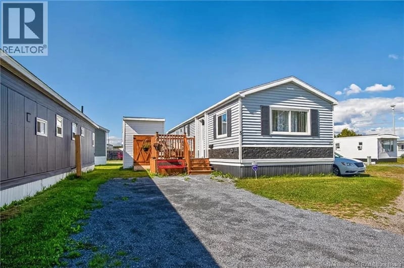 5 Dove Street, Saint John, New Brunswick, E2J2R5, Saint John, New Brunswick — photo 1 of 5
