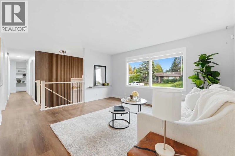 2220 Paliswood Road Southwest, Calgary, Alberta, T2V4Y6, Calgary, Alberta — photo 1 of 5