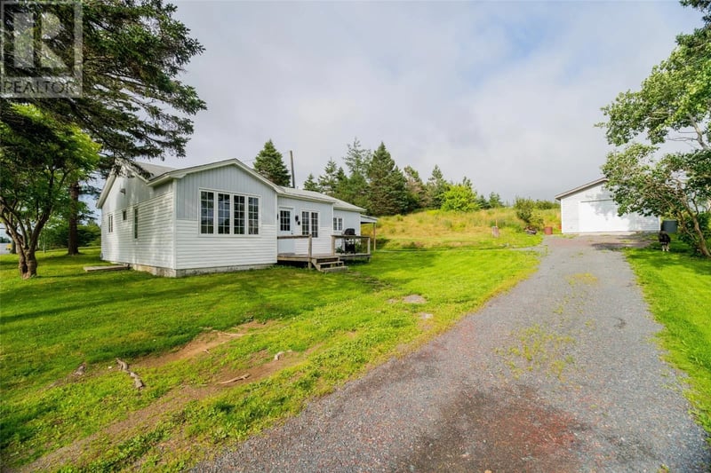 118 Brigus Road, Whitbourne, Newfoundland & Labrador, A0B3K0, Whitbourne, Newfoundland & Labrador — photo 1 of 5