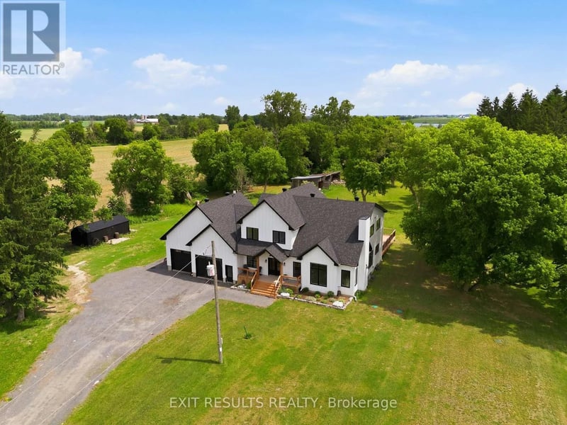 2083 Groves Road, Russell, Ontario, K4R1E5, Russell, Ontario — photo 1 of 5