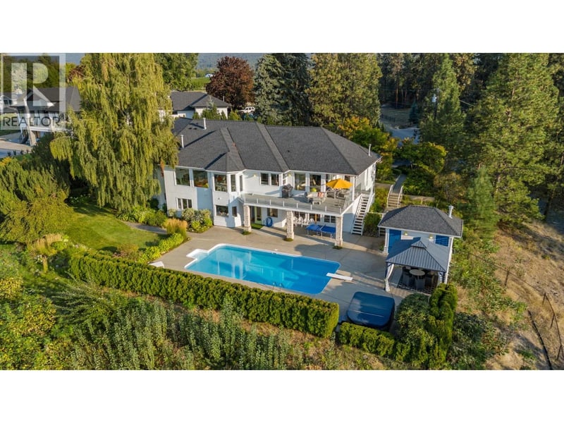 2270 Grantham Road, Kelowna, British Columbia, V1W4B7, Kelowna, British Columbia — photo 1 of 5
