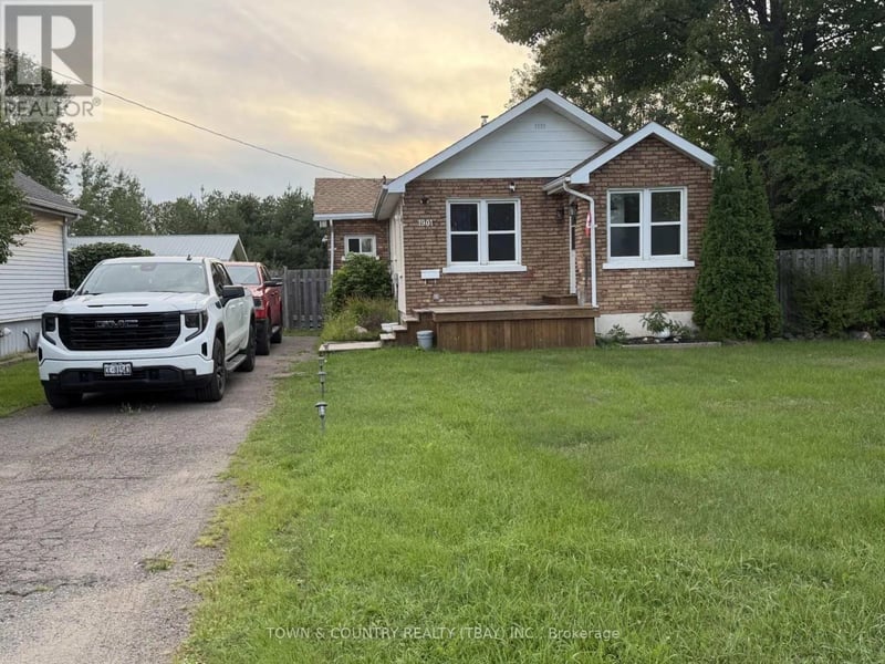 1901 Bailey Avenue, Thunder Bay (Westfort), Ontario, P7E2X2, Thunder Bay (Westfort), Ontario — photo 1 of 5