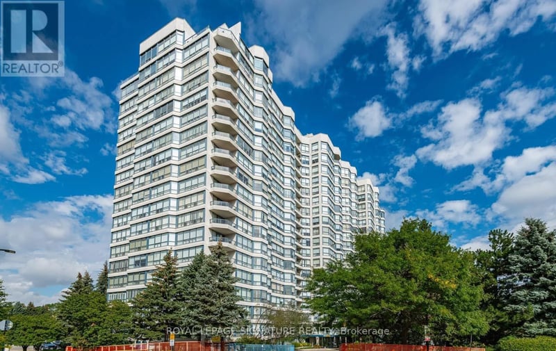 #602 7300 Yonge Street, Vaughan (Crestwood-Springfarm-Yorkhill), Ontario, L4J7Y5, Vaughan (Crestwood-Springfarm-Yorkhill), Ontario — photo 1 of 5