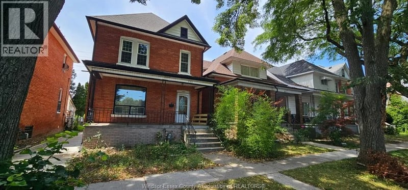 #UPPER 693 BRUCE Avenue, Windsor, Ontario, N9A4X3, Windsor, Ontario — photo 1 of 5