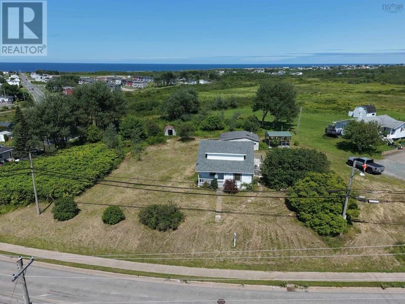 1288 MAIN Street, Glace Bay, Nova Scotia, B1A5A4, Glace Bay, Nova Scotia — photo 1 of 5