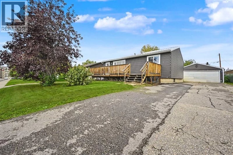 9516 98 Avenue, Grande Prairie, Alberta, T8V0N9, Grande Prairie, Alberta — photo 1 of 5