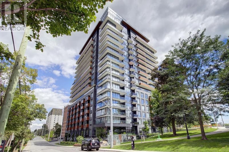 #202 21 Park Street East, Mississauga (Port Credit), Ontario, L5G1L7, Mississauga (Port Credit), Ontario — photo 1 of 5