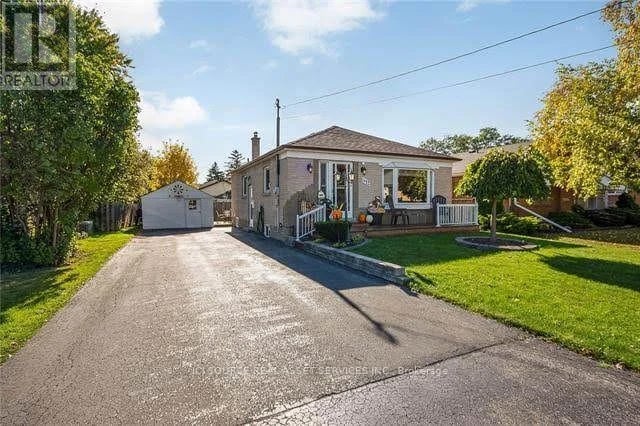 #Main Floor 412 Mountainview Drive, Milton (OM Old Milton), Ontario, L9T1W2, Milton (OM Old Milton), Ontario — photo 1 of 5