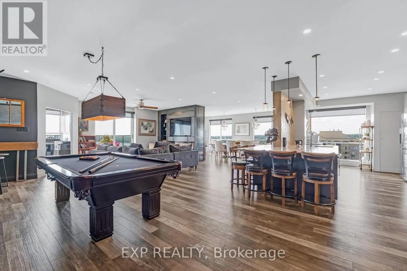 #1502 65 Ellen Street, Barrie (City Centre), Ontario, L4N3A5, Barrie (City Centre), Ontario — photo 1 of 5
