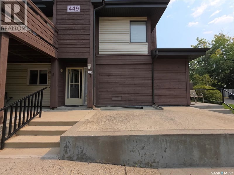 104 449 Pendygrasse ROAD, Saskatoon, Saskatchewan, S7M5C1, Saskatoon, Saskatchewan — photo 1 of 5