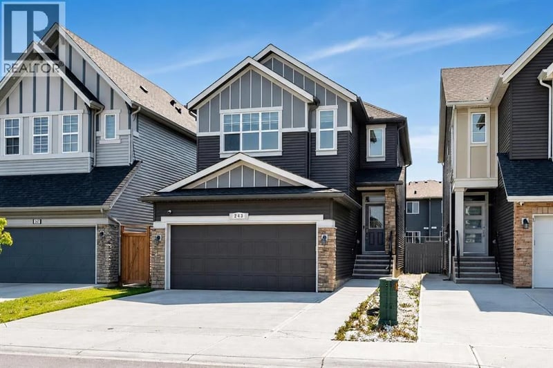 243 Savanna Lane Northeast, Calgary, Alberta, T3J0Y9, Calgary, Alberta — photo 1 of 5