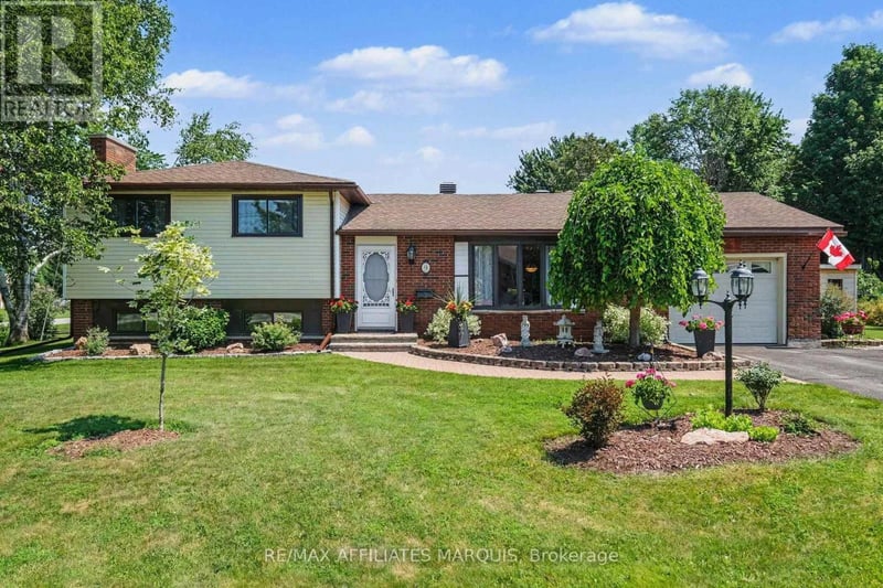 9 Forest Drive, Rideau Lakes, Ontario, K7A4S5, Rideau Lakes, Ontario — photo 1 of 5