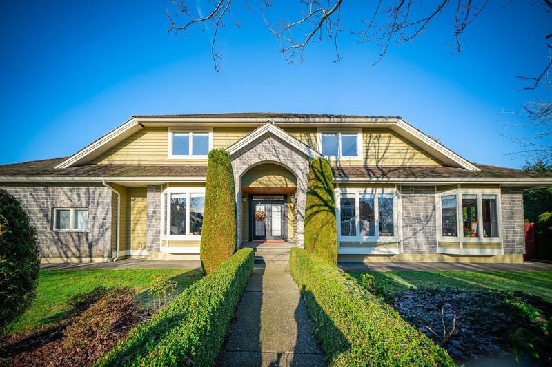 15775 39A Avenue, Surrey, British Columbia, V3Z0L1, Surrey, British Columbia — photo 1 of 5