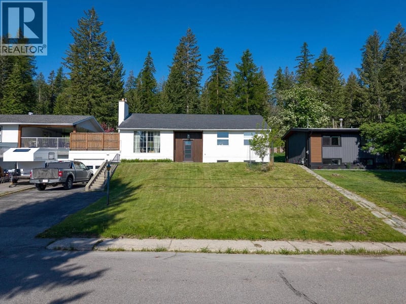 129 Levirs Avenue, Kimberley, British Columbia, V1A1X6, Kimberley, British Columbia — photo 1 of 5