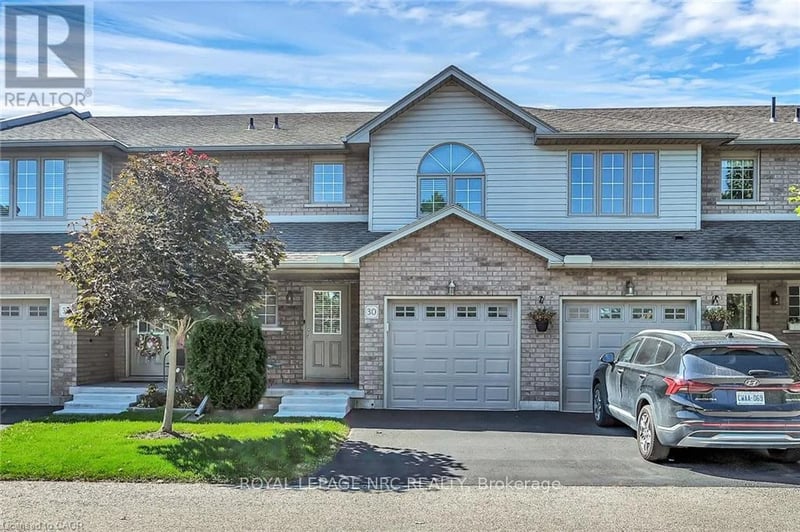 #30 40 Braemar Avenue, Haldimand, Ontario, N3W2N1, Haldimand, Ontario — photo 1 of 5