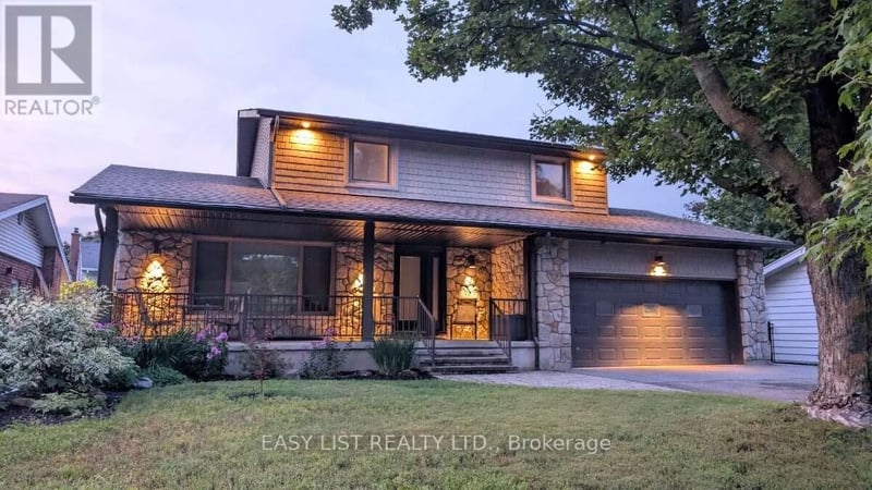 1895 Savoy Place, Ottawa, Ontario, K2C0W2, Ottawa, Ontario — photo 1 of 5