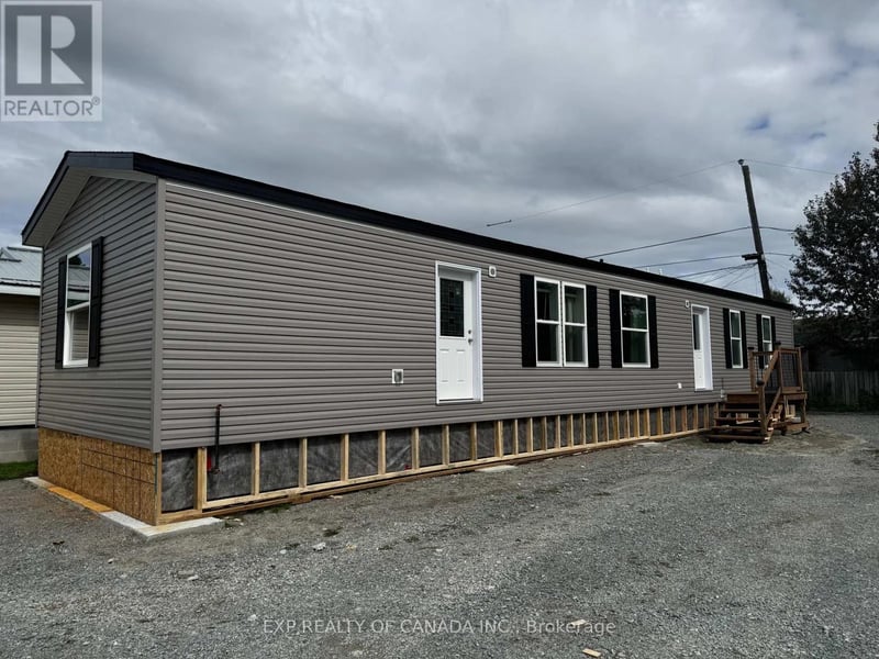268 Evelyn Crescent, Timmins (TS - Trailer Parks), Ontario, P4N0C5, Timmins (TS - Trailer Parks), Ontario — photo 1 of 5