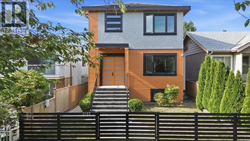 3123 7TH Avenue, Vancouver, British Columbia, V5M1V6, Vancouver, British Columbia — photo 1 of 5