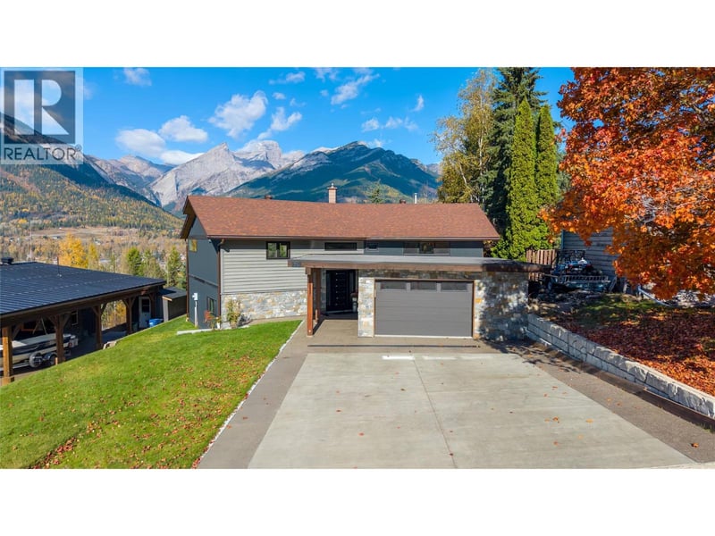 75 Ridgemont Drive, Fernie, British Columbia, V0B1M2, Fernie, British Columbia — photo 1 of 5