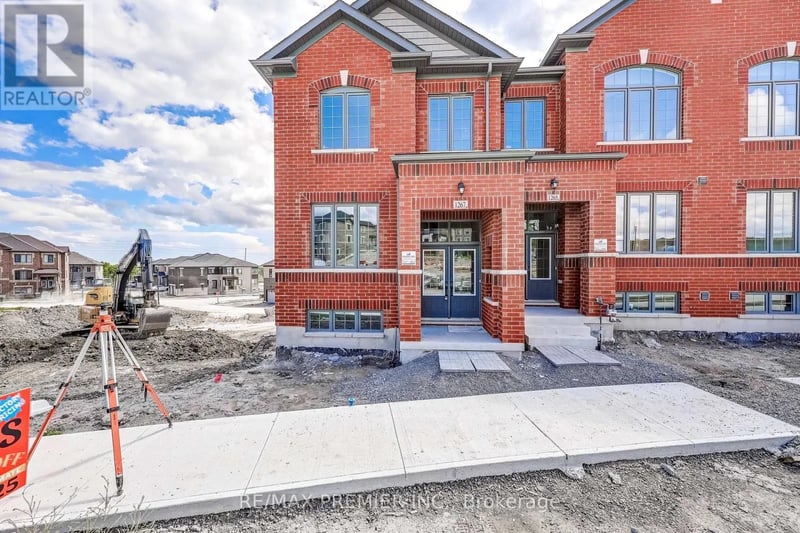 1267 Winding Woods Trail, Pickering, Ontario, L1X0S3, Pickering, Ontario — photo 1 of 5